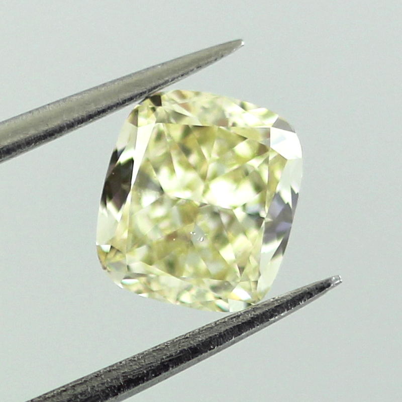 Fancy Light Yellow Diamond, Cushion, 0.92 carat, VS2- C